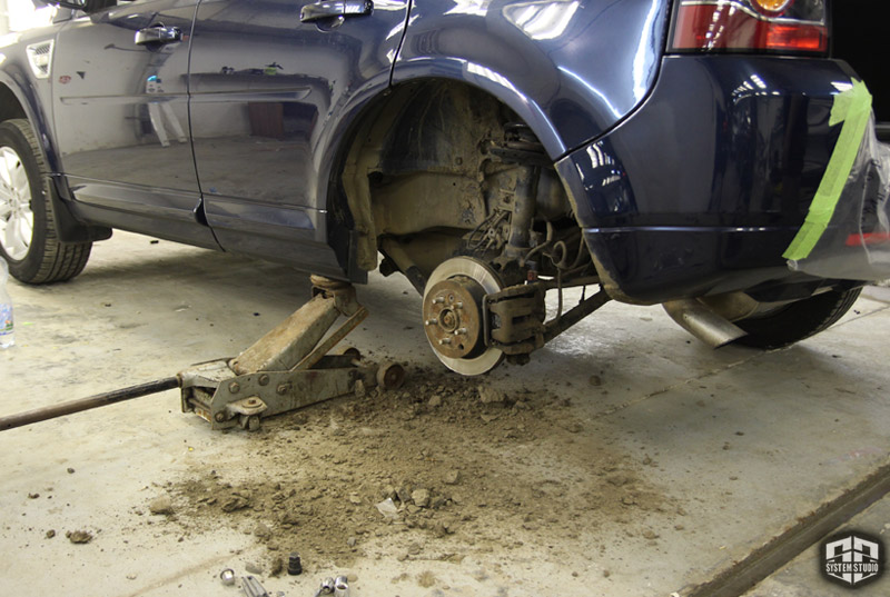 Шумоизоляция арок и подкрылков автомобиля Land Rover Freelander