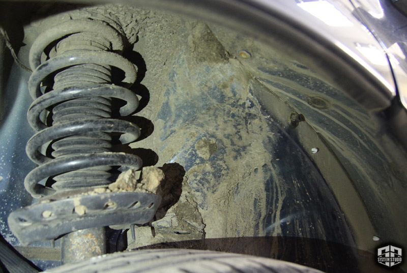 Шумоизоляция арок и подкрылков автомобиля Land Rover Freelander