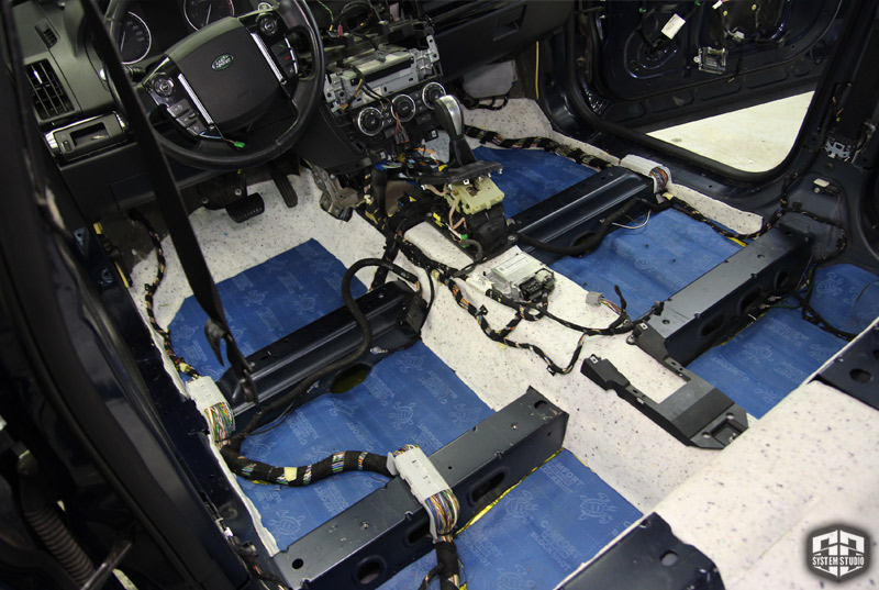 Шумоизоляция салона Land Rover Freelander