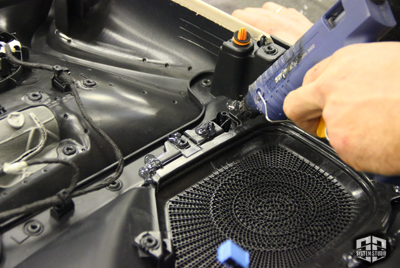 антискрип дверных обшивок mercedes