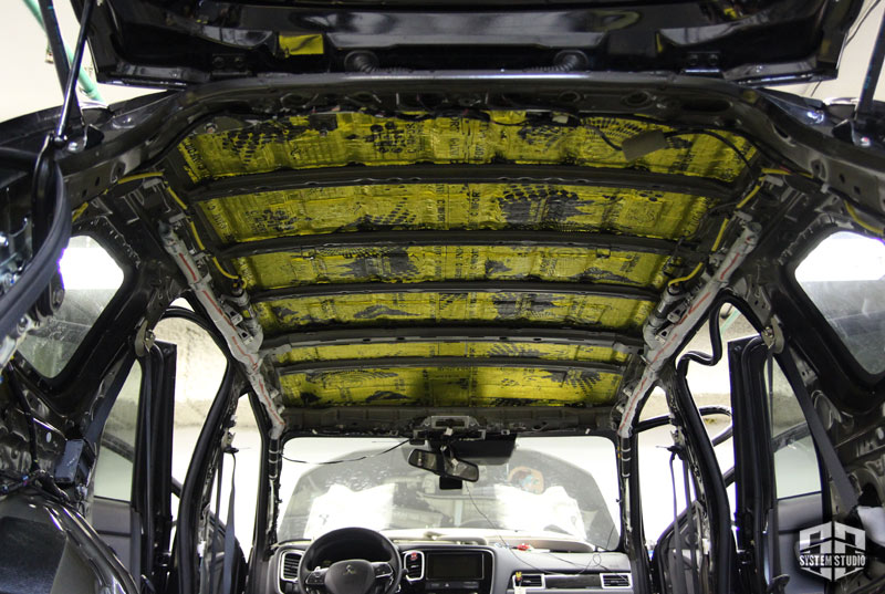 Mitsubishi Outlander GT Шумоизоляция крыши