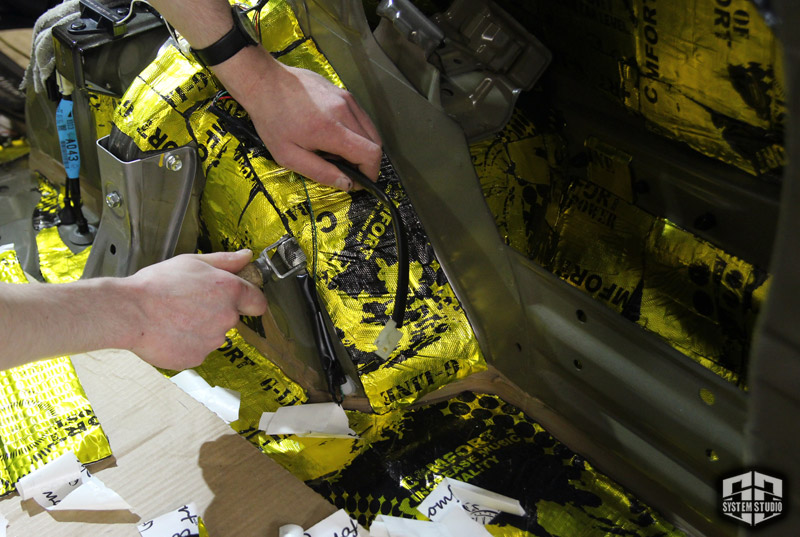 Mitsubishi Outlander GT Шумоизоляция салона