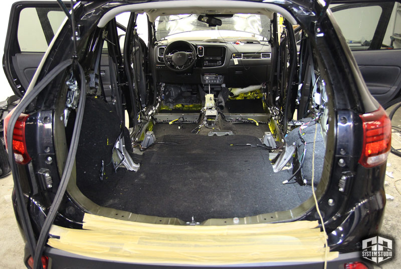 Mitsubishi Outlander GT Шумоизоляция салона