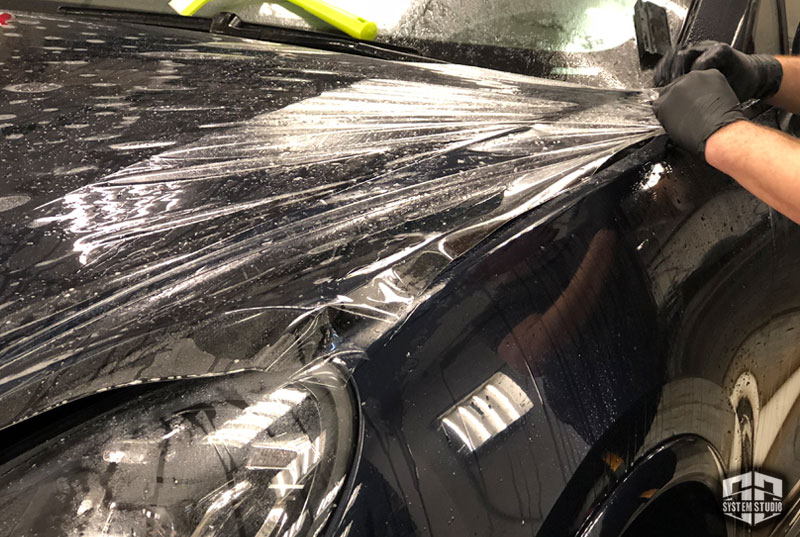 Porsche Cayenne Антигравийная защита кузова полиуретаном Suntek PPF System Studio