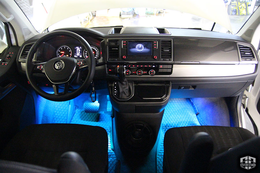 Диодная подсветка салона VW Multivan T6